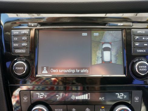 Used 2018 Nissan Rogue Sport SL w/ SL Premium Package image 12