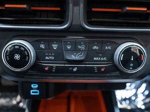 Used 2023 Ford Maverick XLT w/ XLT Luxury Package image 28