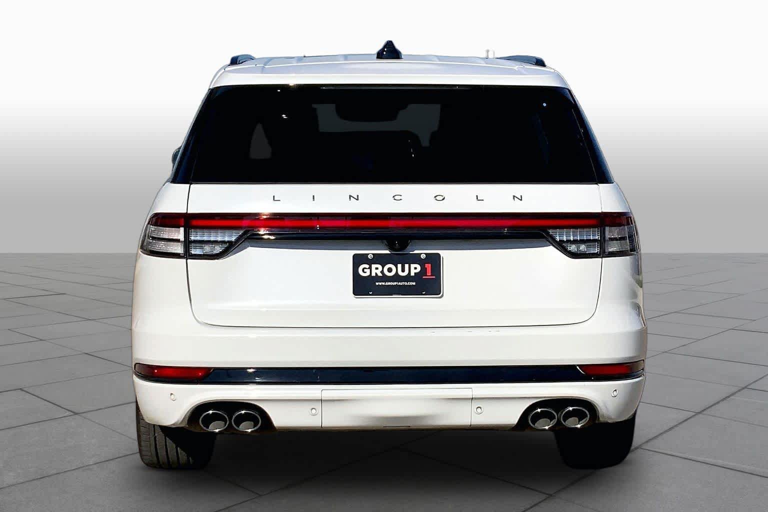 Used 2025 Lincoln Aviator Reserve w/ Equipment Group 201A AWD/4WD image 5