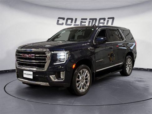 Used 2023 GMC Yukon SLT image 1