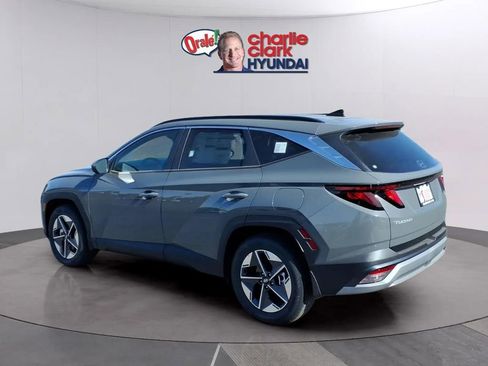 New 2026 Hyundai Tucson SEL FWD image 3
