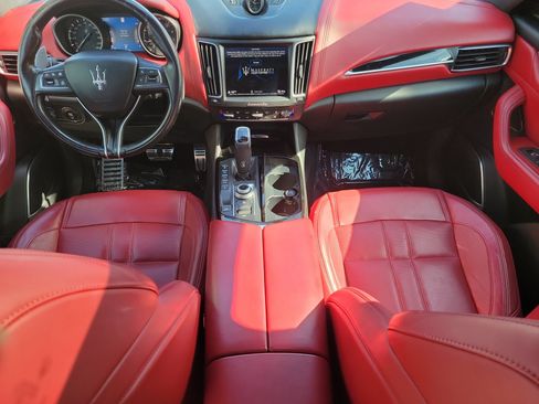 Used 2019 Maserati Levante GranSport AWD/4WD image 21