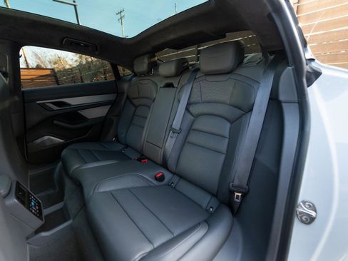 Used 2022 Porsche Taycan Turbo S image 80