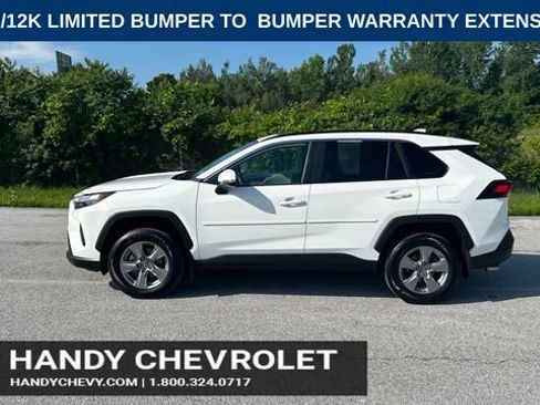 Used 2025 Toyota RAV4 XLE AWD/4WD image 8