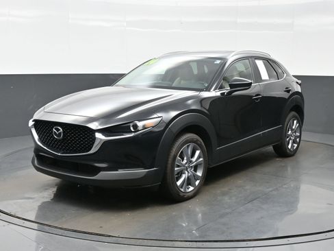 Used 2024 MAZDA CX-30 AWD 2.5 S w/ Preferred Package image 2