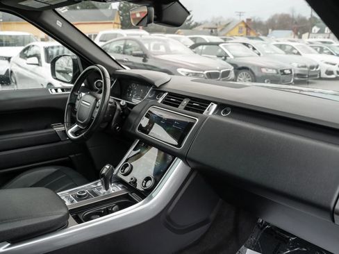 Used 2018 Land Rover Range Rover Sport SE image 14