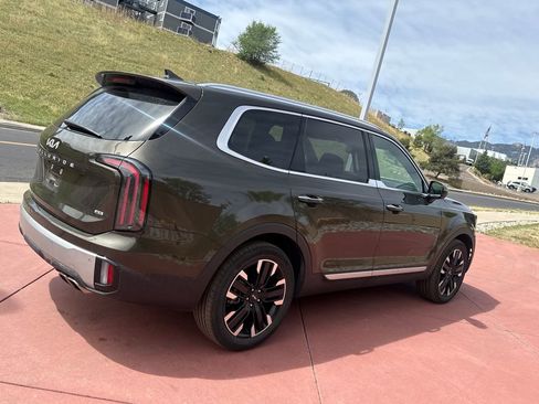 Used 2024 Kia Telluride SX Prestige AWD/4WD image 8