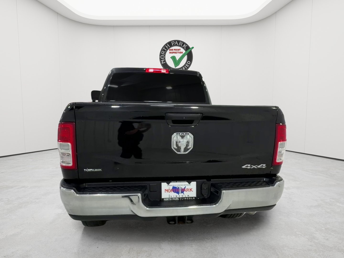 Used 2024 RAM 2500 Big Horn w/ Bed Utility Group AWD/4WD image 5