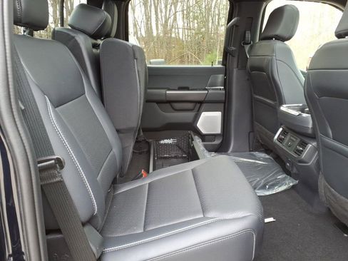 New 2026 Ford F150 Lariat image 15