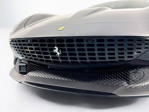 Used 2022 Ferrari Roma RWD image 59