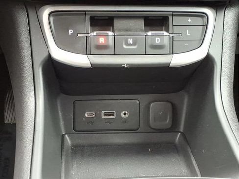 Used 2023 GMC Terrain SLE w/ Driver Convenience Package AWD/4WD image 21