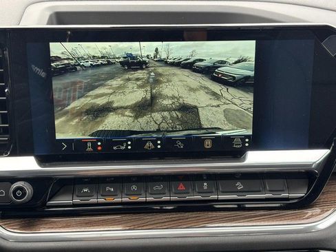 New 2026 Chevrolet Silverado 1500 LT Trail Boss w/ LT Trail Boss Premium Package AWD/4WD image 16