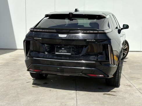 Certified 2024 Cadillac Lyriq Luxury w/ LPO, Floor Liner Package AWD/4WD image 6