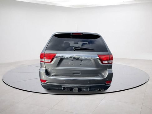 Used 2013 Jeep Grand Cherokee Overland image 5