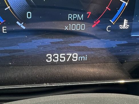 Used 2026 Chevrolet Equinox LT AWD/4WD image 4