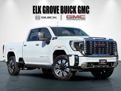 Used 2026 GMC Sierra 2500 Denali w/ Denali Reserve Package AWD/4WD image 2