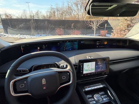 New 2026 Lincoln Nautilus Reserve image 27