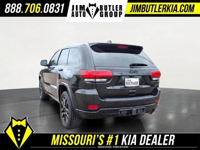 Used 2020 Jeep Grand Cherokee Altitude AWD/4WD image 4