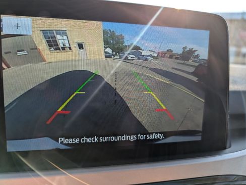 Used 2022 Ford Escape SE image 22