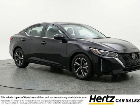 Used 2025 Nissan Sentra SV image 1