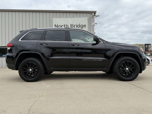 Used 2021 Jeep Grand Cherokee Laredo X image 26