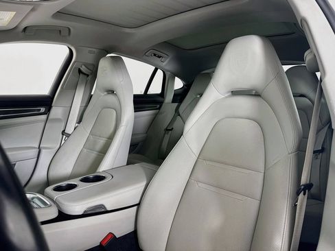 Certified 2023 Porsche Panamera 4 Platinum Edition AWD/4WD image 5