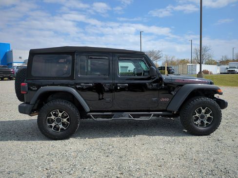 Used 2019 Jeep Wrangler Unlimited Rubicon w/ Dual Top Group AWD/4WD image 10