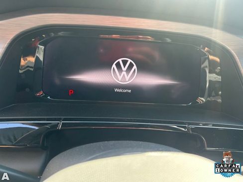 Used 2025 Volkswagen Atlas Cross Sport SE AWD/4WD image 10