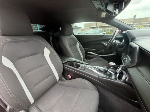 Used 2020 Chevrolet Camaro LT RWD image 14