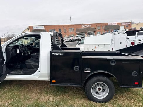 New 2023 GMC Sierra 3500 Pro image 17