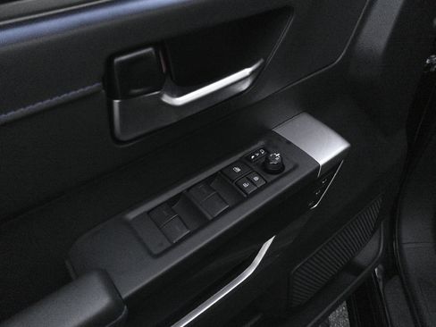 Used 2024 Toyota Sequoia Platinum image 18