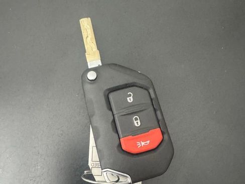 Used 2022 Jeep Wrangler Unlimited Rubicon 4xe w/ Safety Group image 50