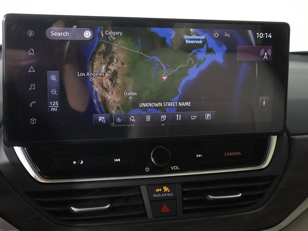 Used 2025 Nissan Altima 2.5 SL FWD image 42