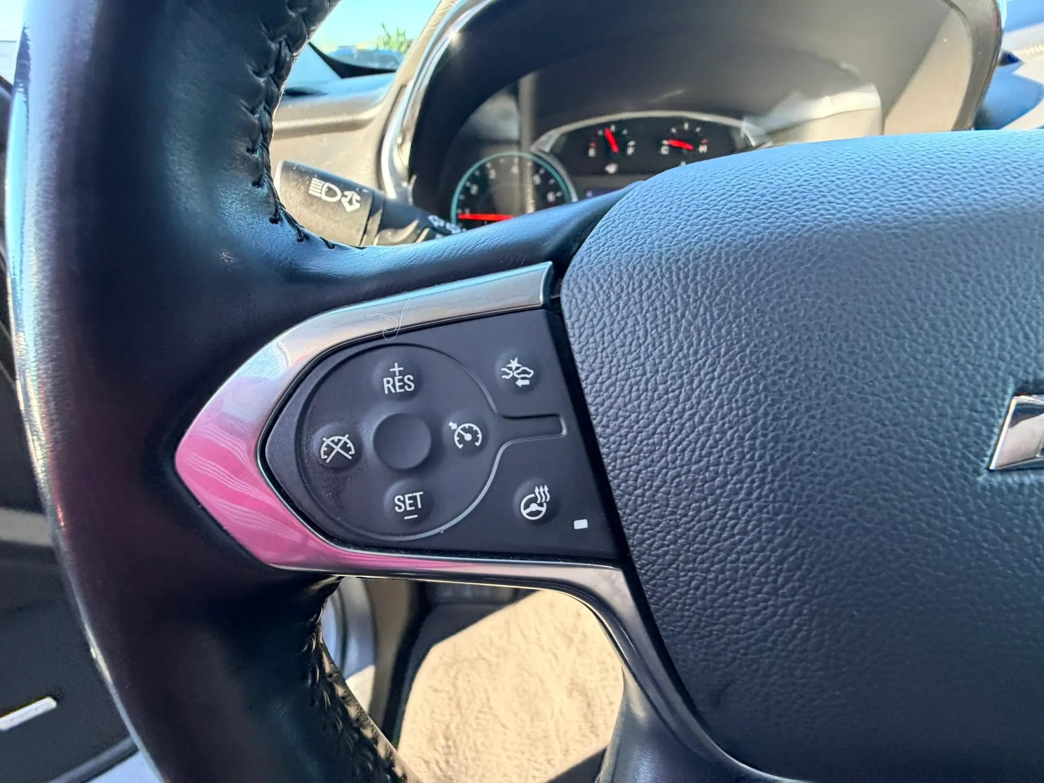 Used 2020 Chevrolet Traverse RS AWD/4WD image 12
