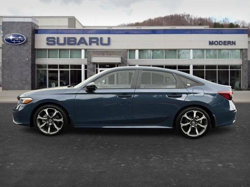 Used 2025 Honda Civic Sport image 25