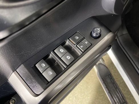 Used 2023 Toyota Tacoma SR5 image 16