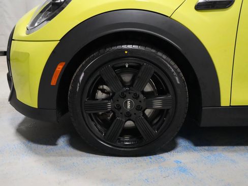 Certified 2023 MINI Cooper S FWD image 29