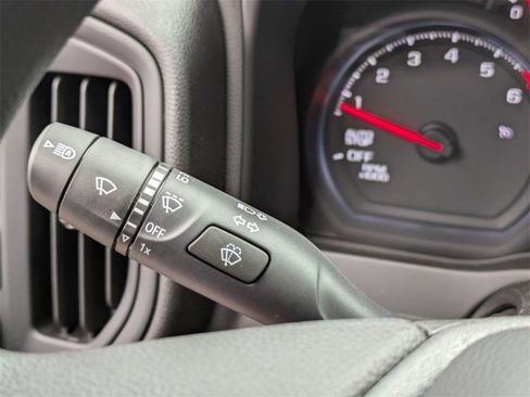 New 2025 Chevrolet Silverado 1500 Custom image 36