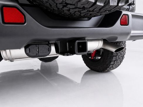 Used 2024 Jeep Wrangler Unlimited AWD/4WD image 12