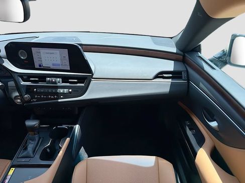 Used 2023 Lexus ES 350 w/ Premium Package FWD image 18