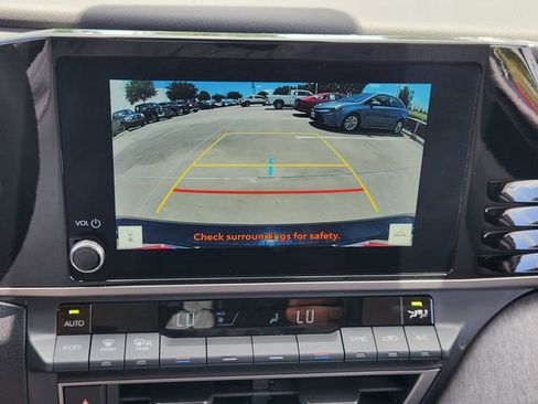 Used 2026 Toyota Camry LE FWD image 13
