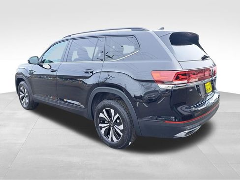 New 2026 Volkswagen Atlas SE AWD/4WD image 3