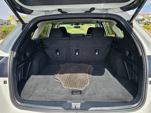 Used 2022 Subaru Outback Premium image 24