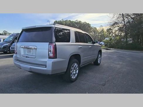 Used 2019 GMC Yukon Denali image 30