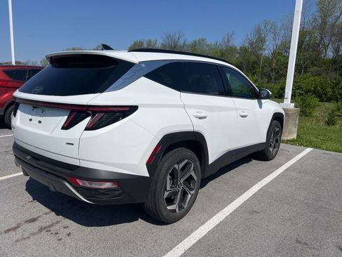 Used 2022 Hyundai Tucson Limited AWD/4WD image 11