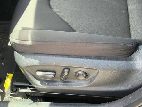 Used 2024 Toyota Camry LE FWD image 4