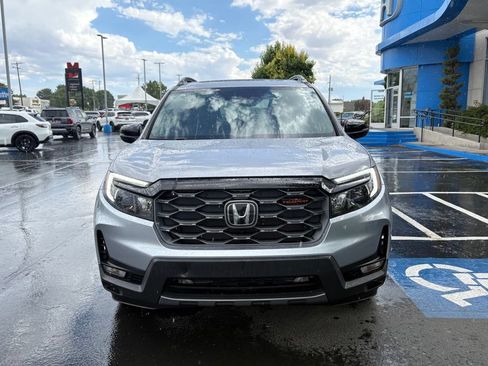 Used 2023 Honda Passport TrailSport image 7