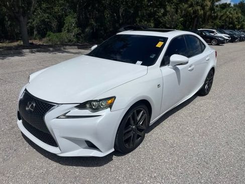 Used 2016 Lexus IS 200t w/ F Sport Package RWD image 5