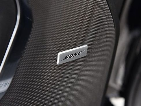 Used 2024 Chevrolet Suburban LT image 9