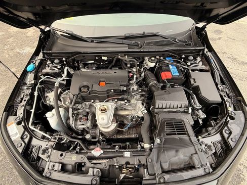 Used 2023 Honda Civic Sport image 12